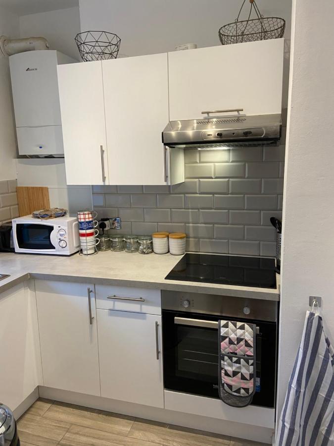 Centrally Located, Comfortable Apartment Near Station, Beach And North Laines Hove Exterior foto