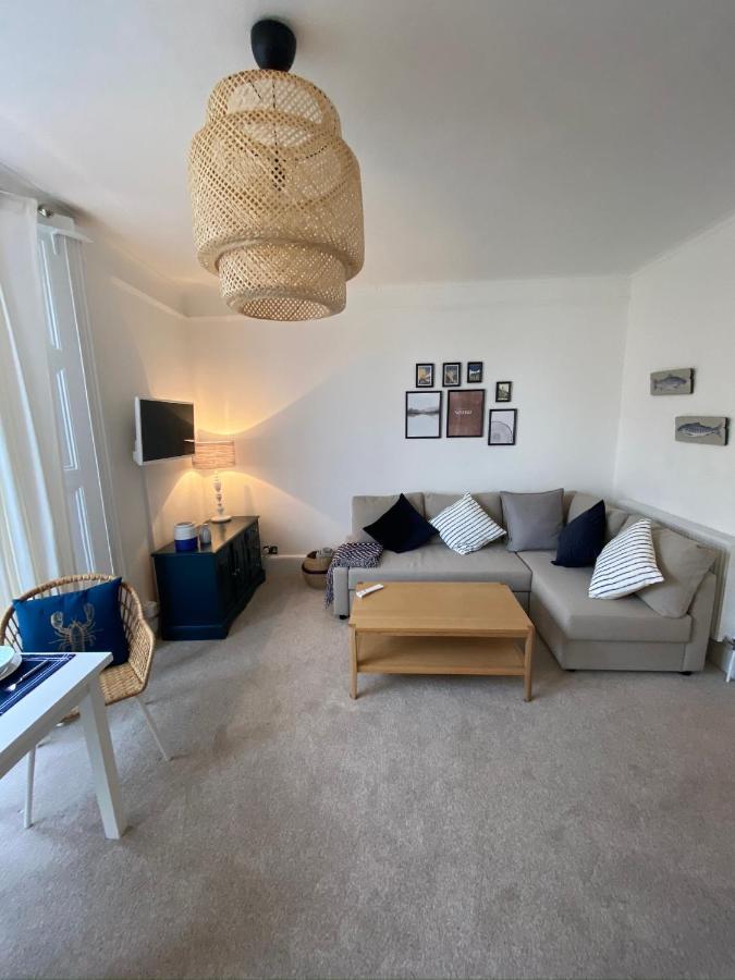 Centrally Located, Comfortable Apartment Near Station, Beach And North Laines Hove Exterior foto